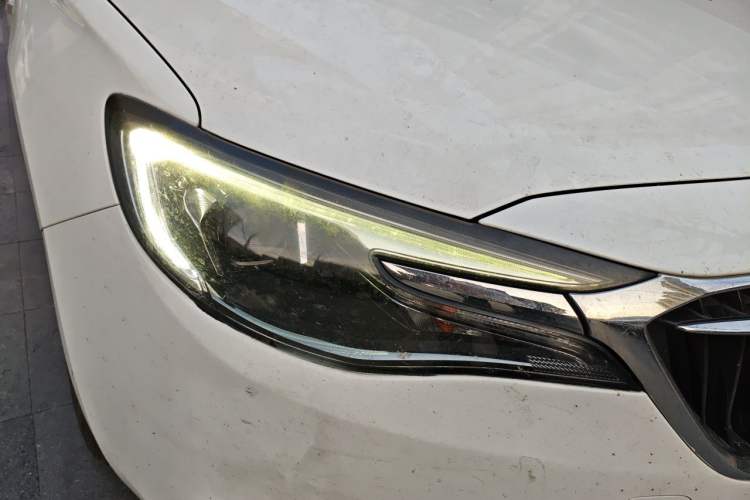 Used Buick GT 2019 18T Automatic Connected Elite Model China V Standard Right Front Headlight