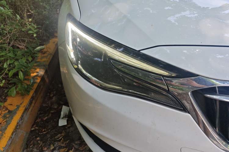 Used Buick GT 2019 18T Automatic Connected Elite Model China V Standard Right Front Headlight