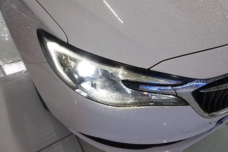 Used Buick GT 2019 18T Automatic Connected Elite Model China VI Standard Right Front Headlight