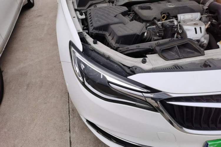 Used Buick GT 2019 18T Automatic Connected Flagship Version China VI Standard Right Front Headlight