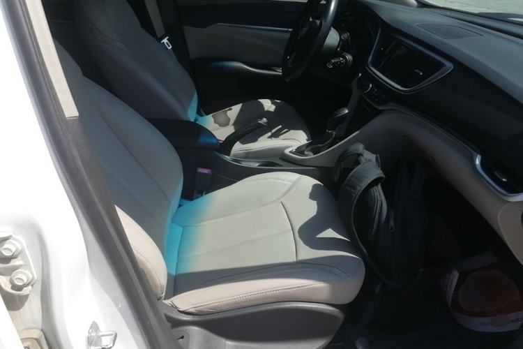 Used Buick GT 2019 15T Dual-Clutch Connected Elite Model China VI Right Front Seat
