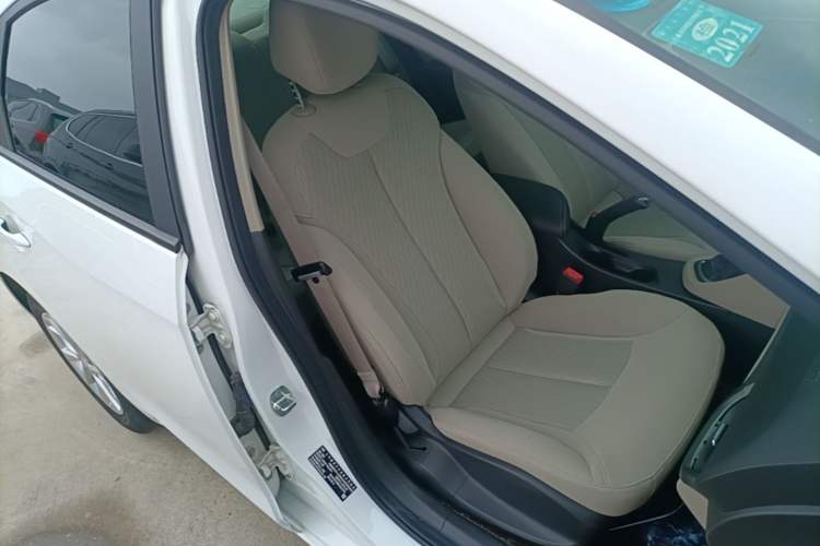 Used Buick GT 2019 15T Dual-Clutch Advanced Version China VI Standard Right Front Seat