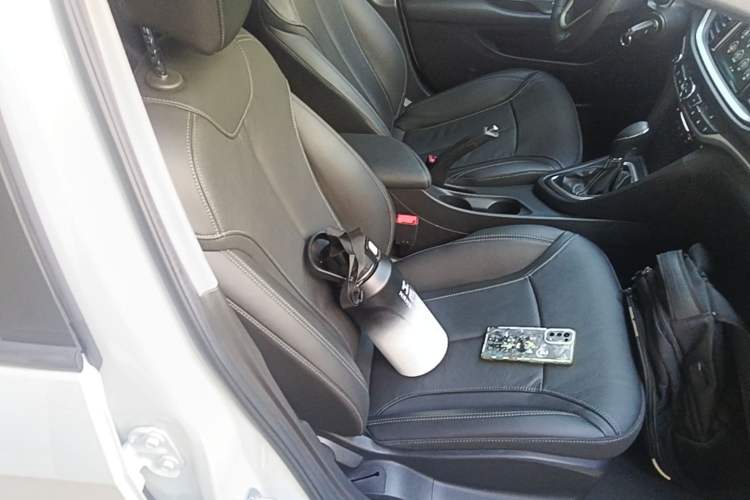 Used Buick GT 2019 18T Automatic Connected Elite Model China VI Standard Right Front Seat
