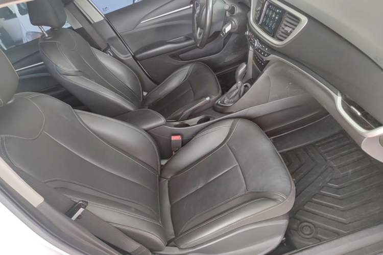 Used Buick GT 2019 18T Automatic Connected Elite Model China VI Standard Right Front Seat