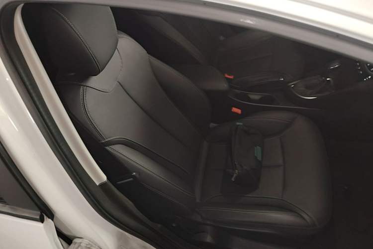 Used Buick GT 2019 18T Automatic Connected Elite Model China V Standard Right Front Seat