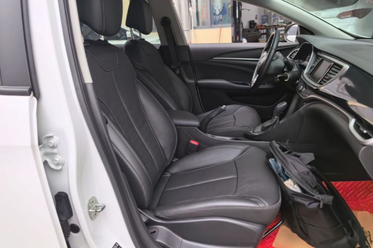 Used Buick GT 2019 18T Automatic Connected Elite Model China VI Standard Right Front Seat