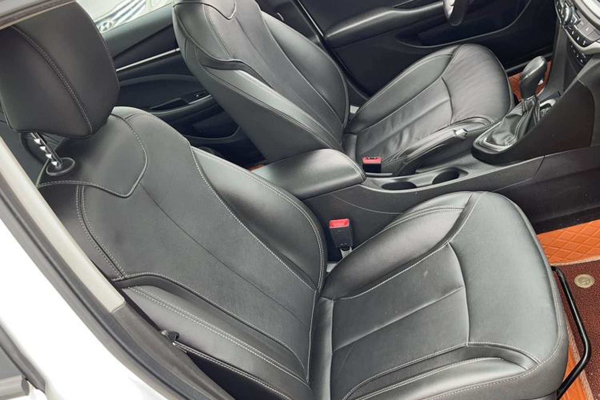Used Buick GT 2019 18T Automatic Connected Elite Model China V Standard Right Front Seat