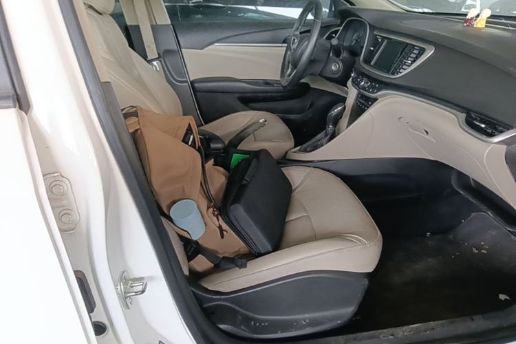 Used Buick GT 2019 15T Dual-Clutch Connected Elite Model China VI Right Front Seat