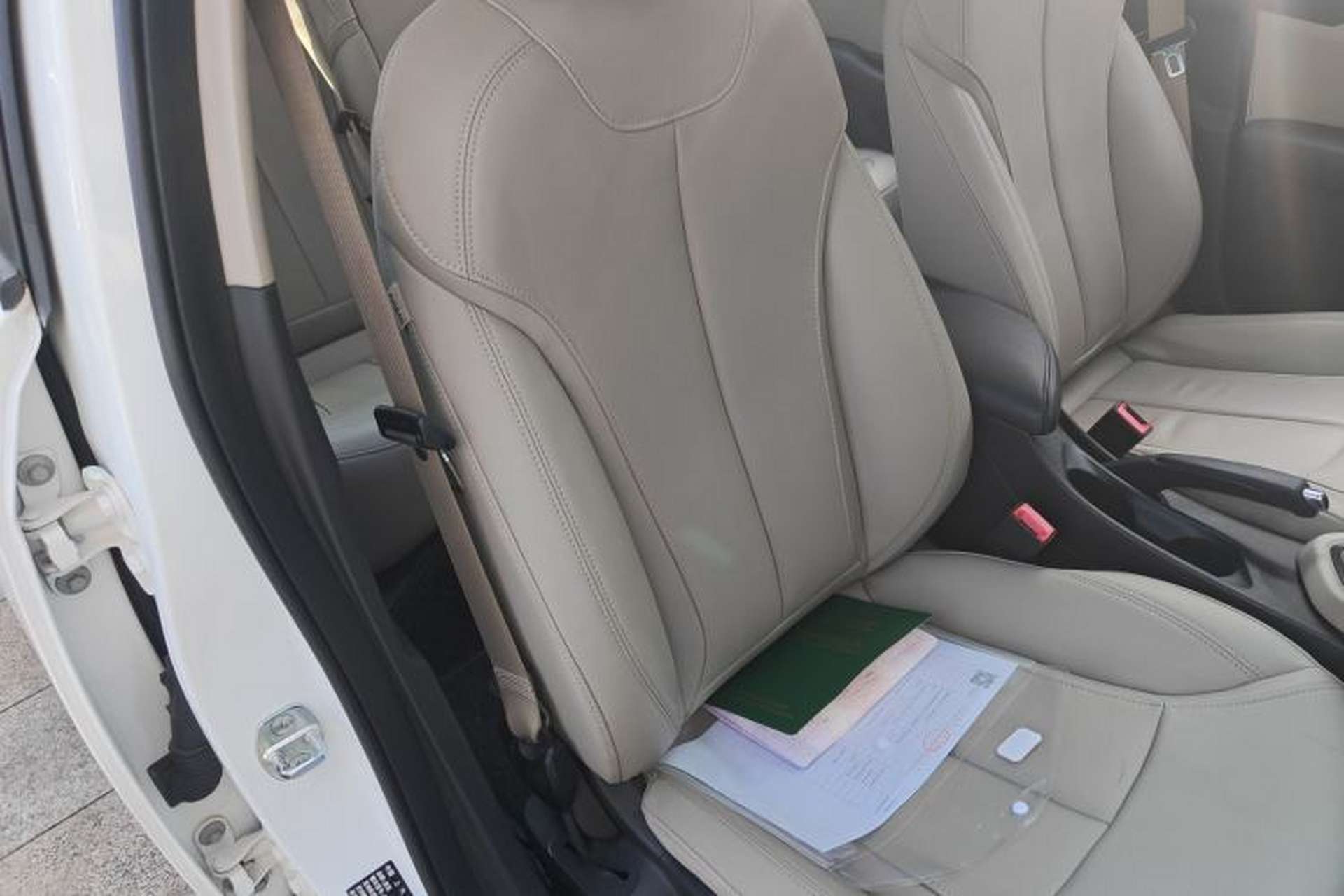 Used Buick GT 2019 15T Dual-Clutch Connected Elite Model China VI Right Front Seat