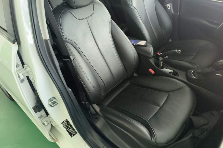Used Buick GT 2019 18T Automatic Connected Elite Model China V Standard Right Front Seat
