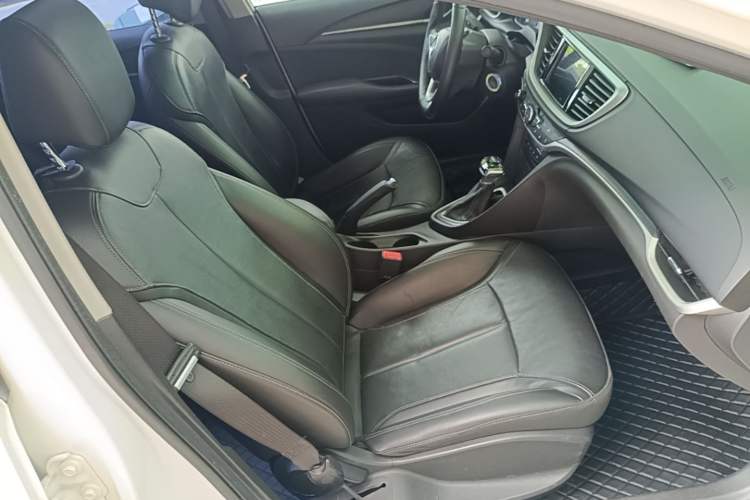Used Buick GT 2019 18T Automatic Connected Elite Model China VI Standard Right Front Seat