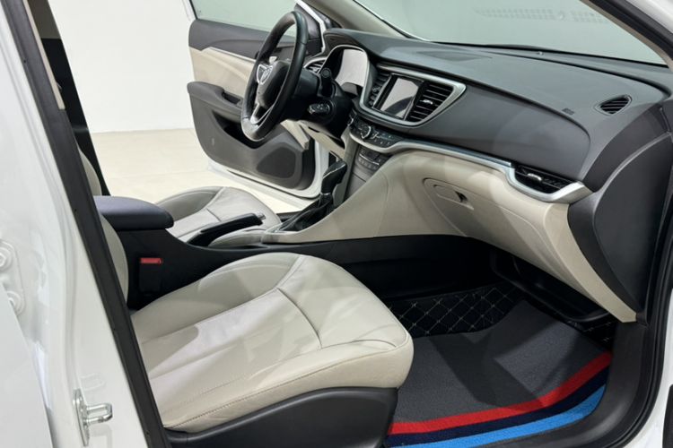 Used Buick GT 2019 15T Dual-Clutch Connected Elite Model China VI Right Front Seat