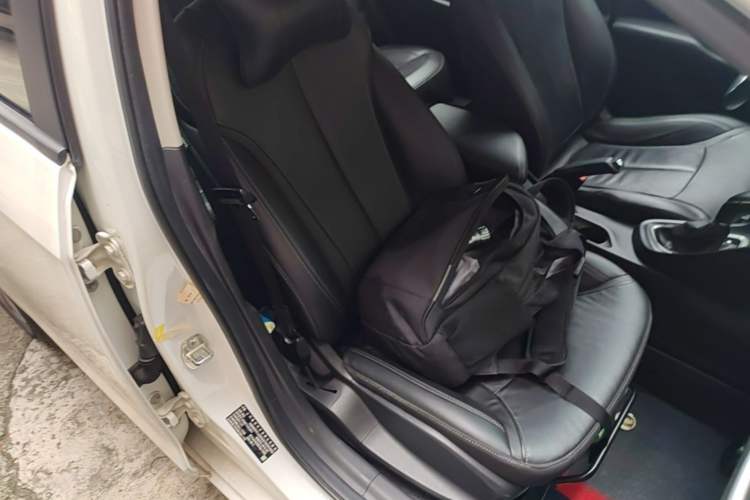 Used Buick GT 2019 18T Automatic Connected Elite Model China VI Standard Right Front Seat