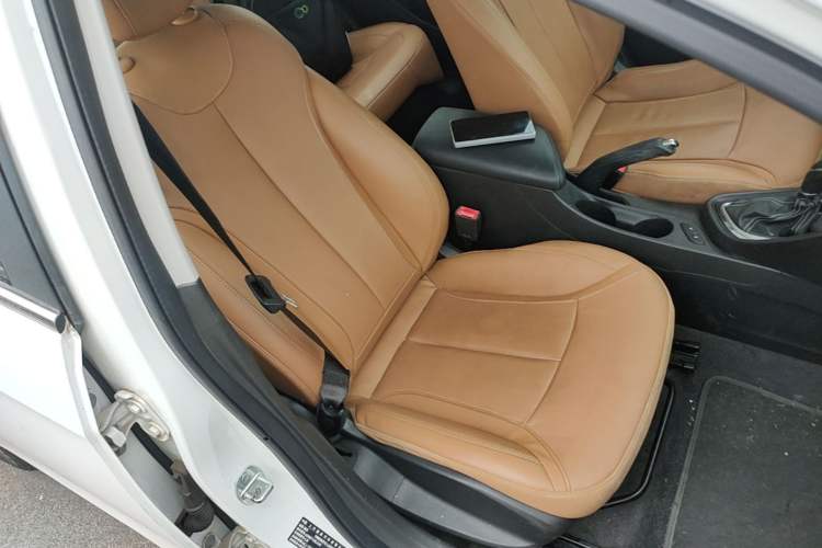 Used Buick GT 2019 18T Automatic Connected Flagship Version China V Standard Right Front Seat