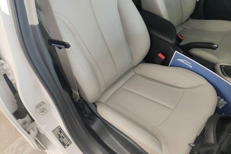 Used Buick GT 2019 15T Dual-Clutch Connected Elite Model China VI Right Front Seat
