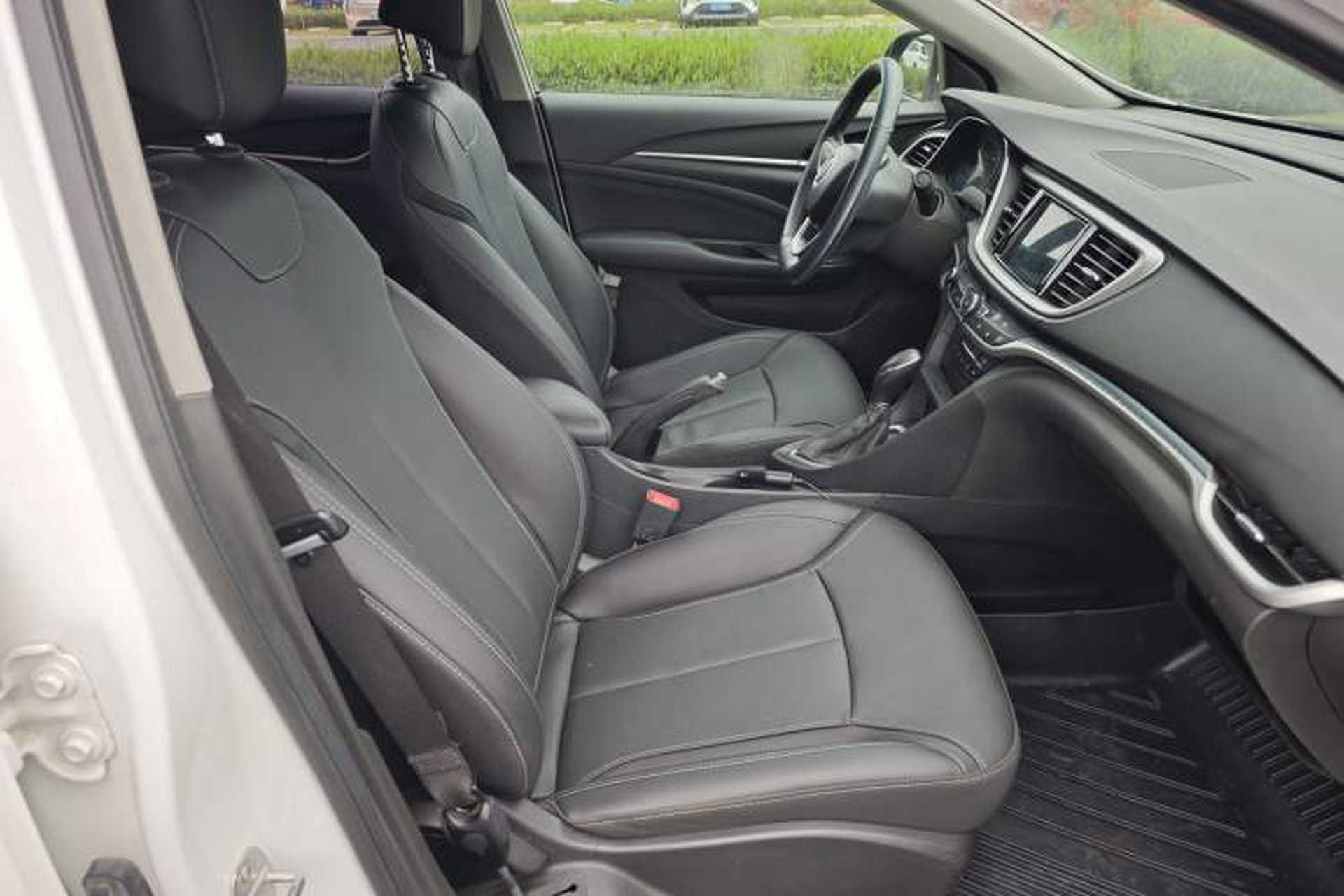Used Buick GT 2019 18T Automatic Connected Elite Model China V Standard Right Front Seat