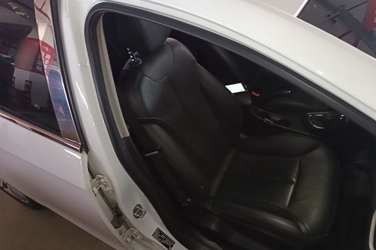 Used Buick GT 2019 18T Automatic Connected Elite Model China VI Standard Right Front Seat