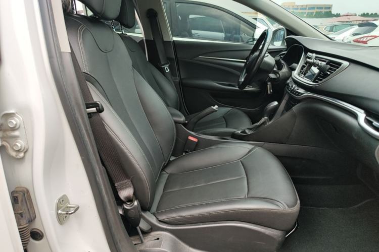Used Buick GT 2019 18T Automatic Connected Elite Model China VI Standard Right Front Seat