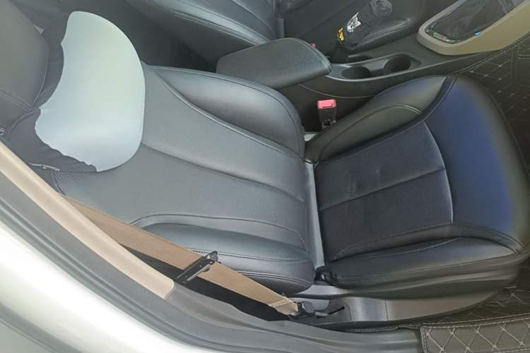 Used Buick GT 2019 15T Dual-Clutch Advanced Version China VI Standard Right Front Seat