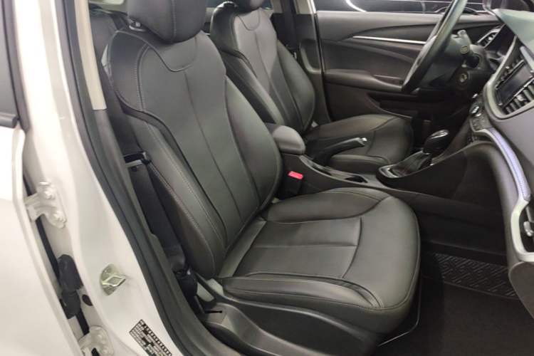 Used Buick GT 2019 18T Automatic Connected Elite Model China VI Standard Right Front Seat