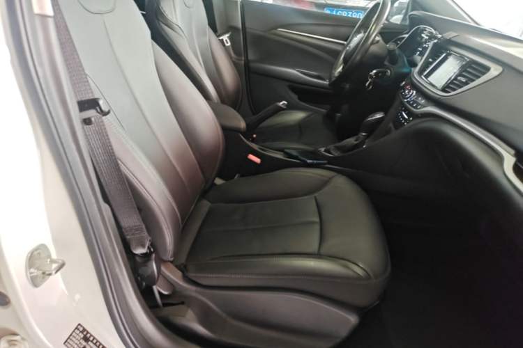 Used Buick GT 2019 18T Automatic Connected Elite Model China VI Standard Right Front Seat