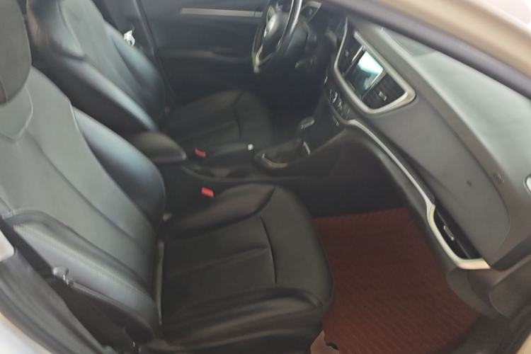 Used Buick GT 2019 18T Automatic Connected Elite Model China VI Standard Right Front Seat