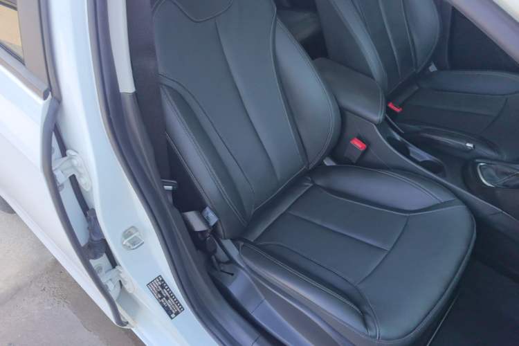 Used Buick GT 2019 18T Automatic Connected Elite Model China VI Standard Right Front Seat