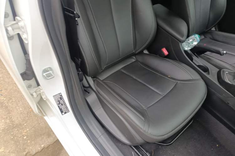 Used Buick GT 2019 18T Automatic Connected Elite Model China VI Standard Right Front Seat