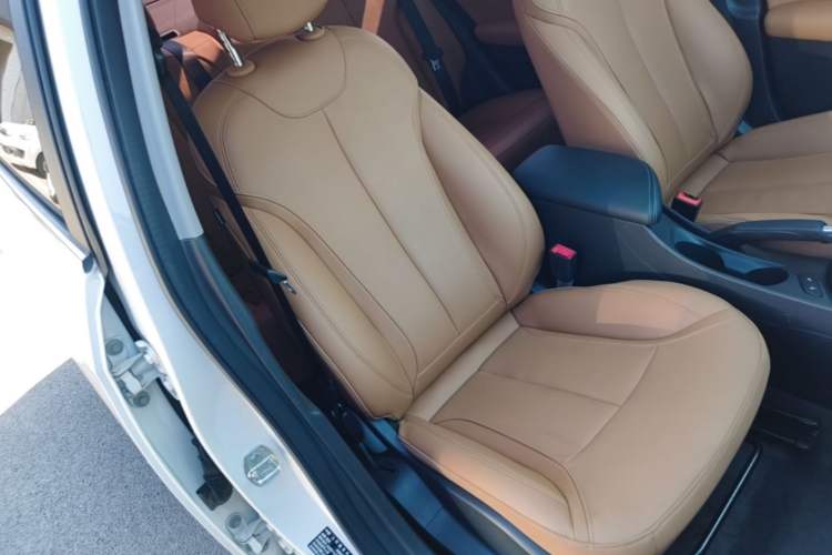 Used Buick GT 2019 18T Automatic Connected Flagship Version China V Standard Right Front Seat