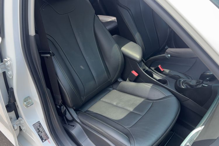 Used Buick GT 2019 18T Automatic Connected Elite Model China VI Standard Right Front Seat