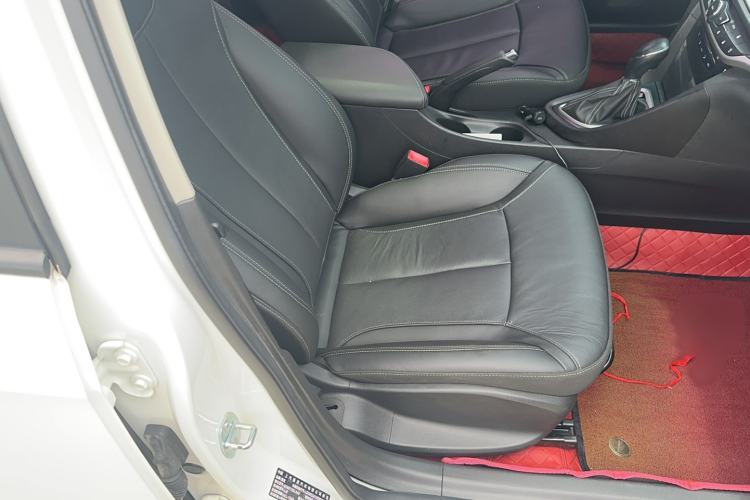 Used Buick GT 2019 18T Automatic Connected Elite Model China V Standard Right Front Seat