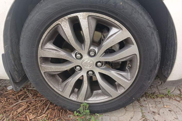 Used Buick GT 2019 18T Automatic Connected Elite Model China VI Standard Right Front Wheel Hub