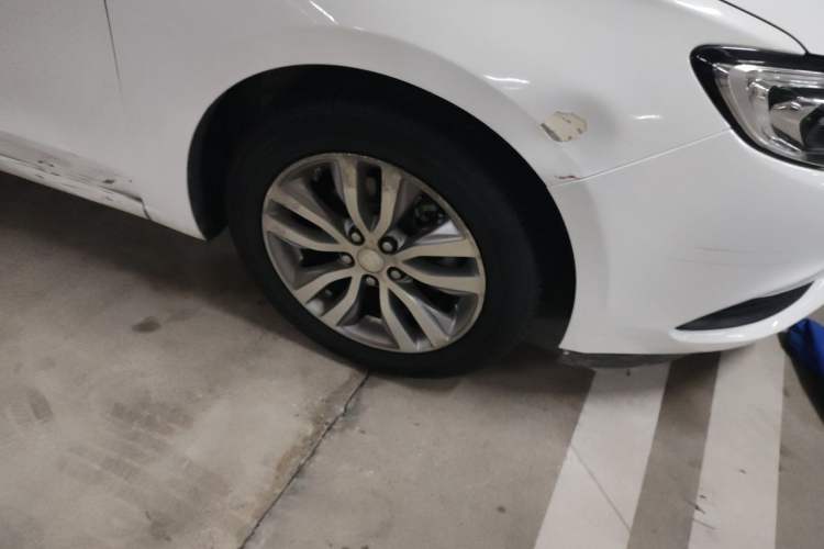 Used Buick GT 2019 18T Automatic Connected Elite Model China VI Standard Right Front Wheel Hub