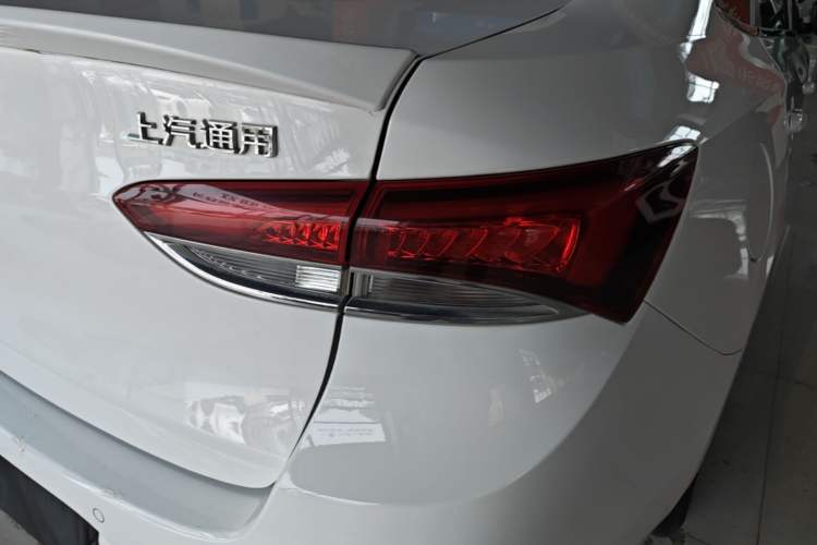 Used Buick GT 2019 15T Dual-Clutch Advanced Version China VI Standard Right Rear Taillight
