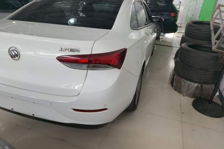 Used Buick GT 2019 18T Automatic Connected Elite Model China VI Standard Right Rear Taillight