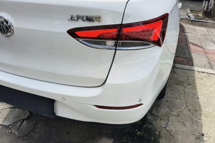 Used Buick GT 2019 15T Dual-Clutch Connected Elite Model China VI Right Rear Taillight