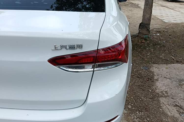 Used Buick GT 2019 18T Automatic Connected Elite Model China VI Standard Right Rear Taillight