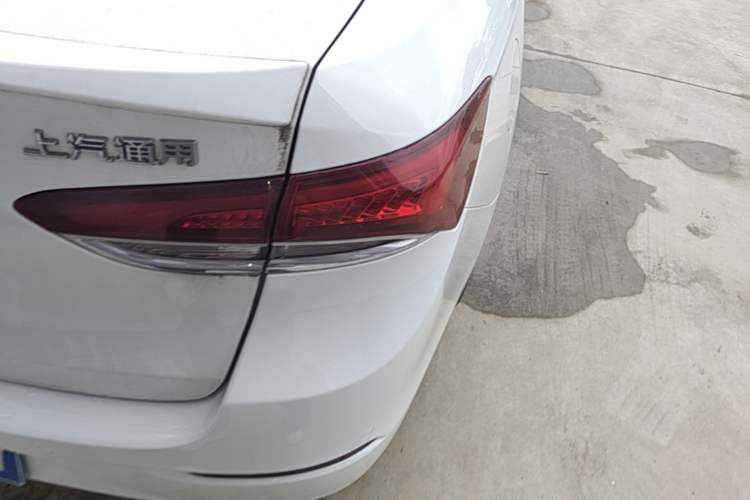 Used Buick GT 2019 15T Dual-Clutch Connected Elite Model China VI Right Rear Taillight