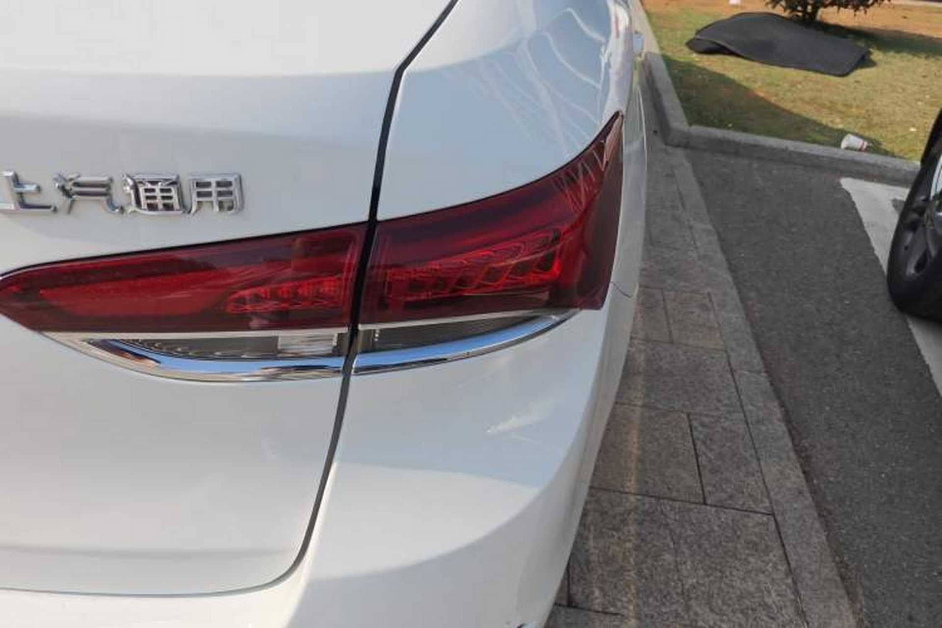 Used Buick GT 2019 15T Dual-Clutch Connected Elite Model China VI Right Rear Taillight