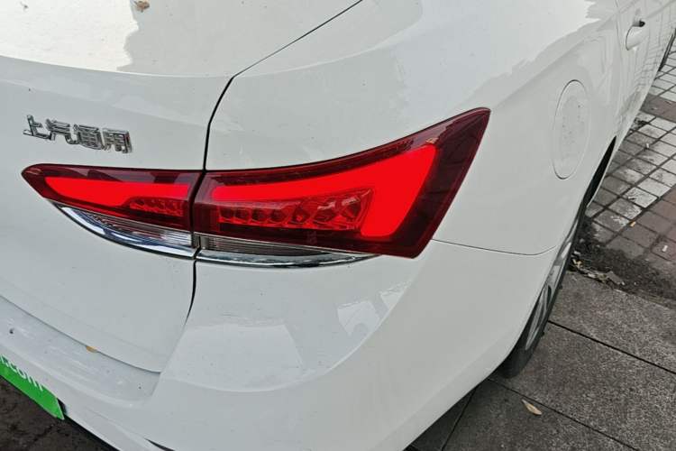 Used Buick GT 2019 18T Automatic Connected Elite Model China VI Standard Right Rear Taillight