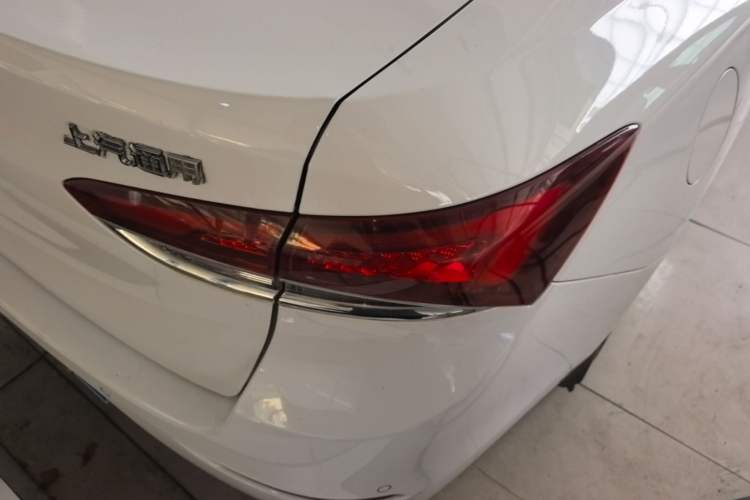Used Buick GT 2019 18T Automatic Connected Elite Model China VI Standard Right Rear Taillight