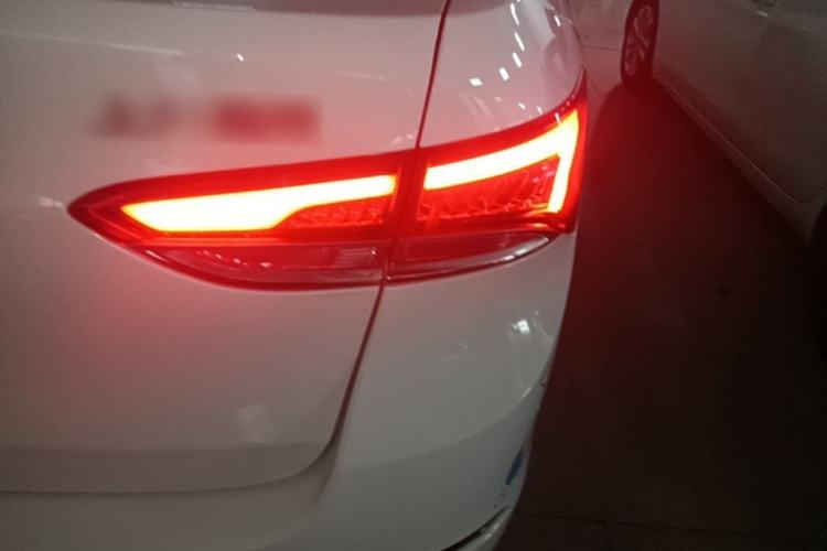 Used Buick GT 2019 15T Manual Elite Version China VI Standard Right Rear Taillight