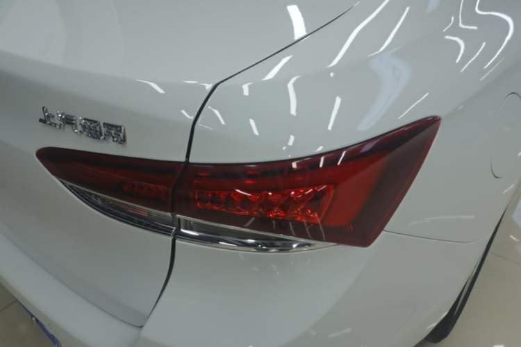 Used Buick GT 2019 15T Dual-Clutch Connected Elite Model China VI Right Rear Taillight