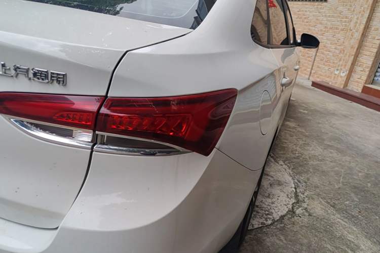 Used Buick GT 2019 18T Automatic Connected Elite Model China VI Standard Right Rear Taillight