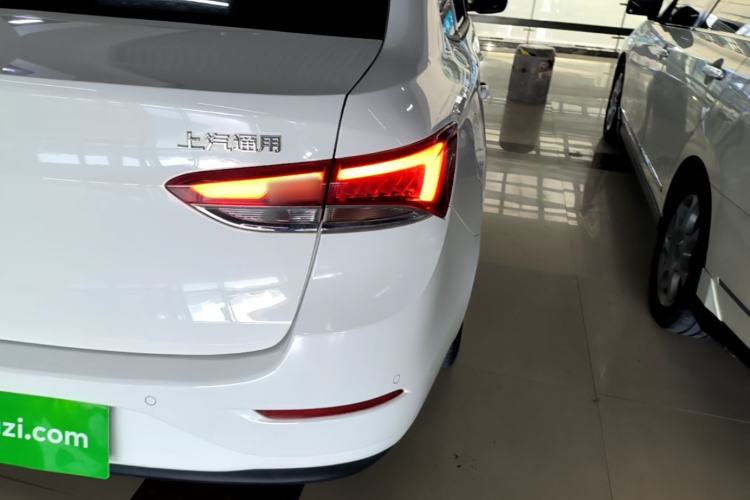 Used Buick GT 2019 15T Dual-Clutch Connected Elite Model China VI Right Rear Taillight