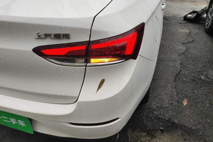 Used Buick GT 2019 18T Automatic Connected Elite Model China VI Standard Right Rear Taillight