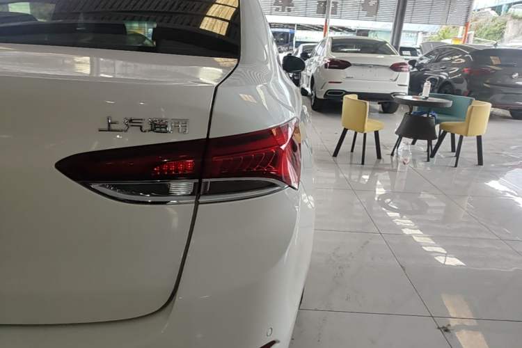 Used Buick GT 2019 15T Dual-Clutch Connected Elite Version China V Standard Right Rear Taillight