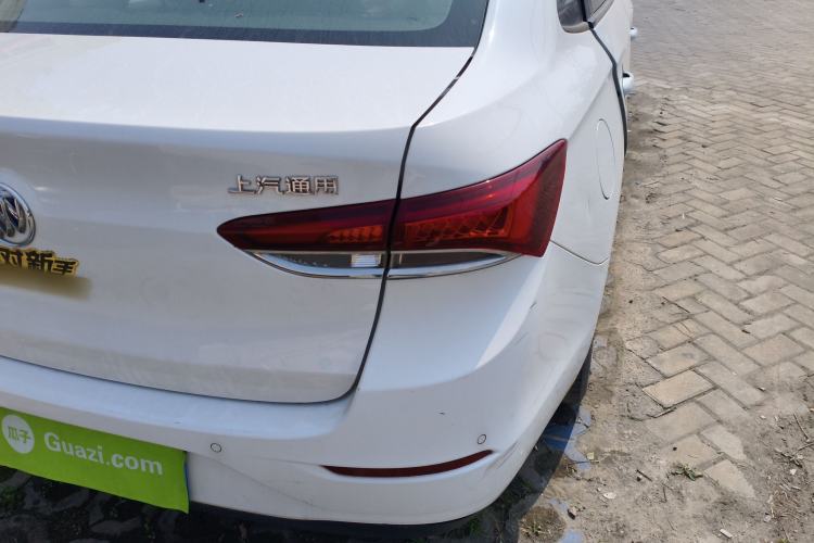 Used Buick GT 2019 18T Automatic Connected Elite Model China VI Standard Right Rear Taillight