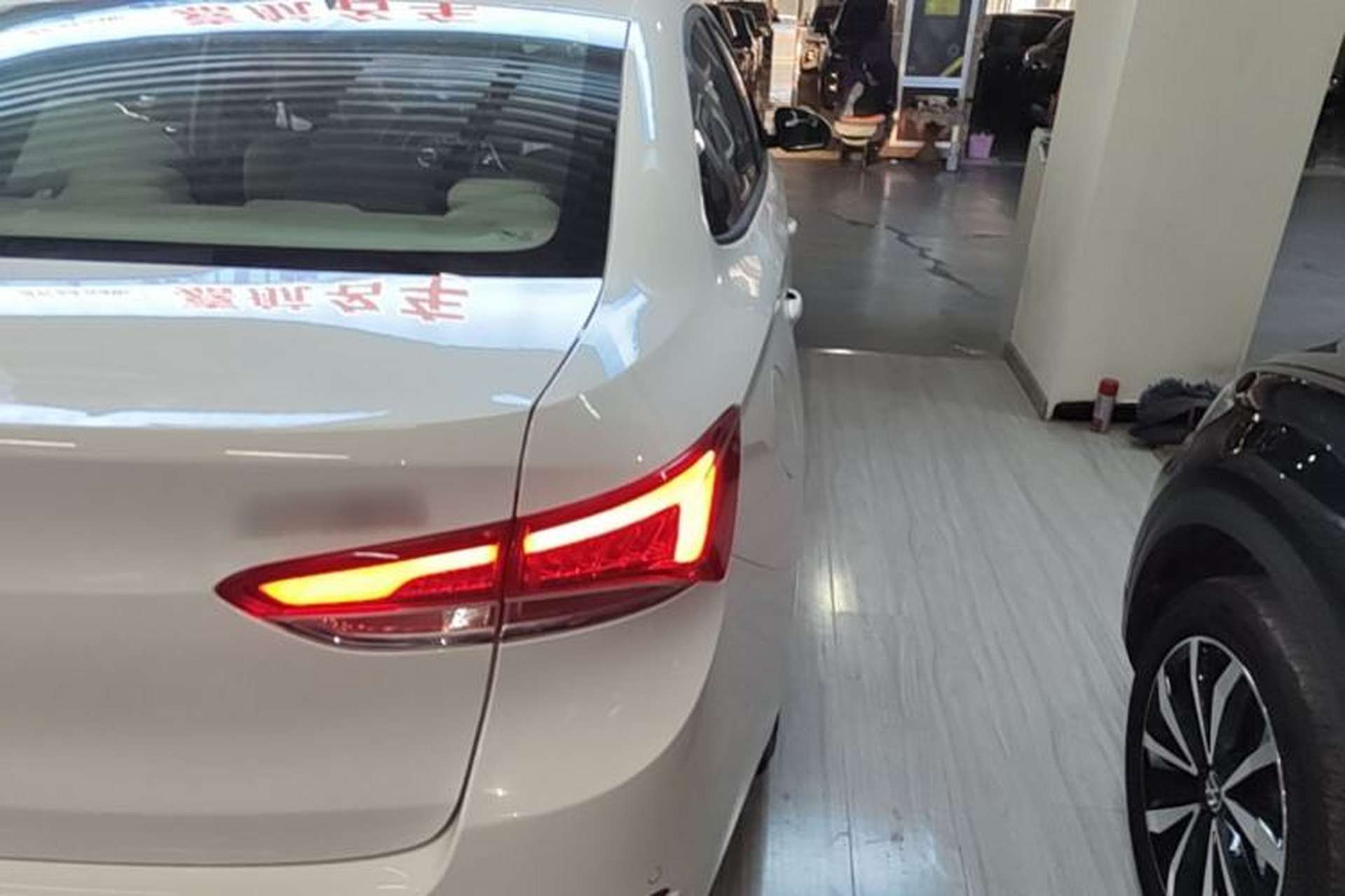Used Buick GT 2019 15T Dual-Clutch Advanced Version China VI Standard Right Rear Taillight
