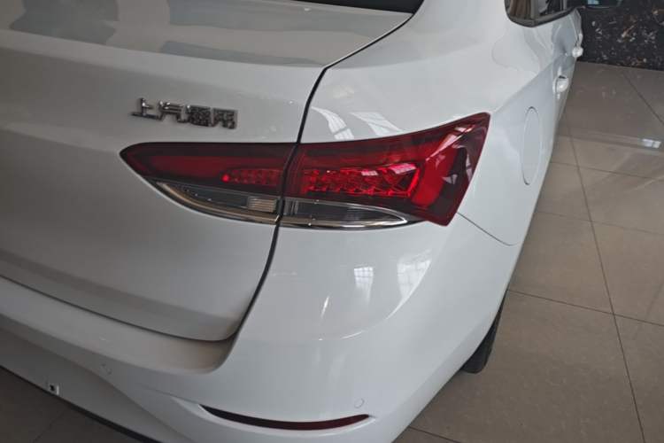 Used Buick GT 2019 18T Automatic Connected Elite Model China VI Standard Right Rear Taillight